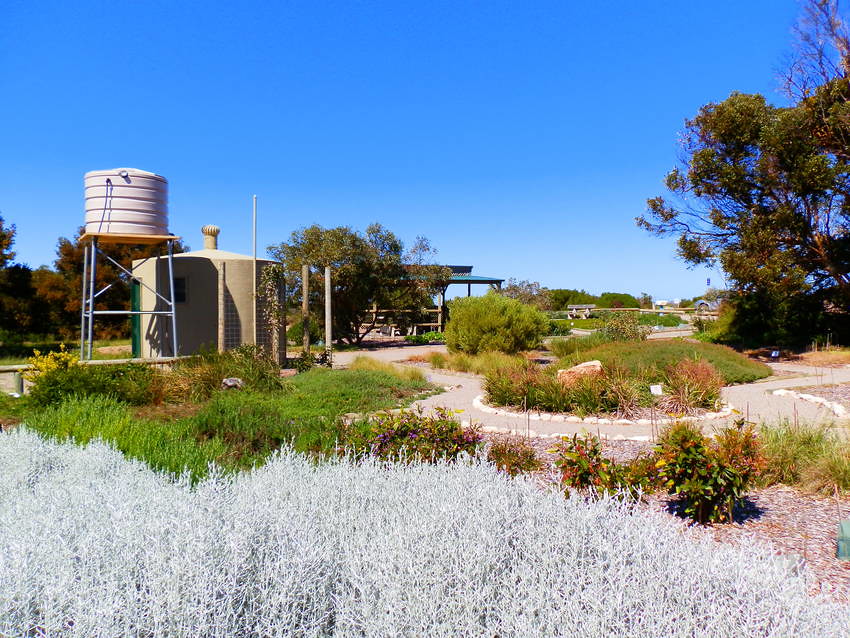 Port Moorowie Clifftop Parking Area Loo, Yorke Peninsula