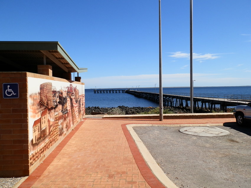 Port Victoria's cool mural AND outlook, Yorke Peninsula, South Australia