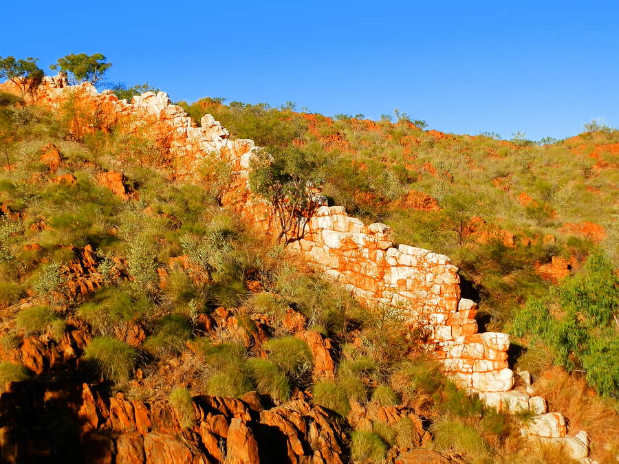 China Wall, via Halls Creek