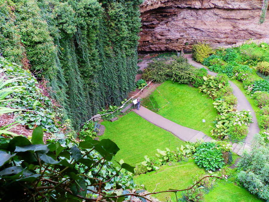 Umpherston Sinkhole Gardens, Mount Gambier, Limestone Coast, South Australia