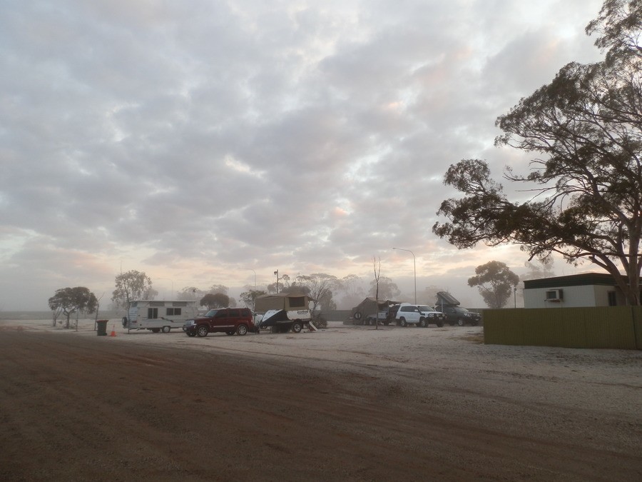 A Wintry morning at Woomera - and the amenities block! Budget Travel Tips