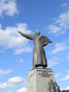 Explorer Paul Strzelecki Statue, Jindabyne, New South Wales