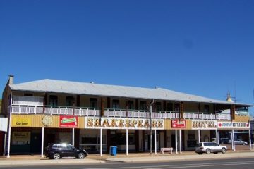 Barcaldine Pub