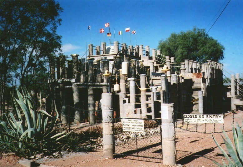 Castle, Lightning Ridge