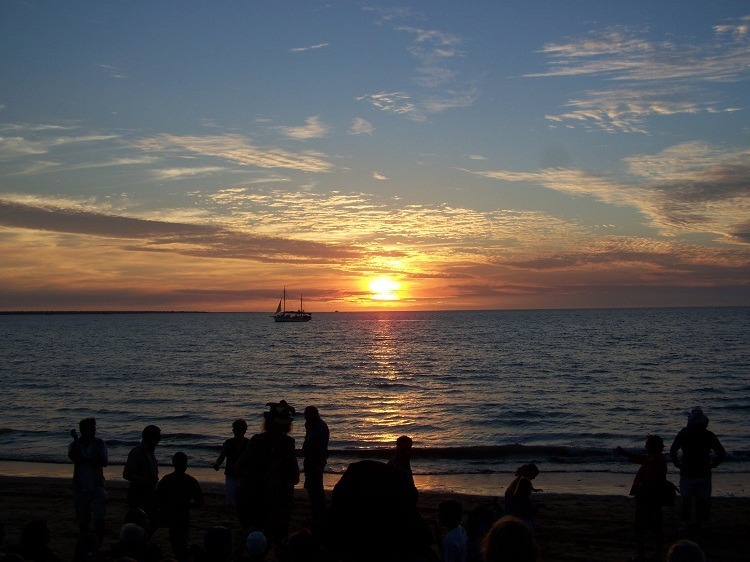 Mindil Beach Sunset, Darwin (pic by Pilchard)