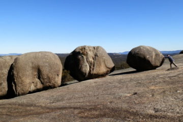 Boulders on Bald Rock climb, via Tenterfield NSW