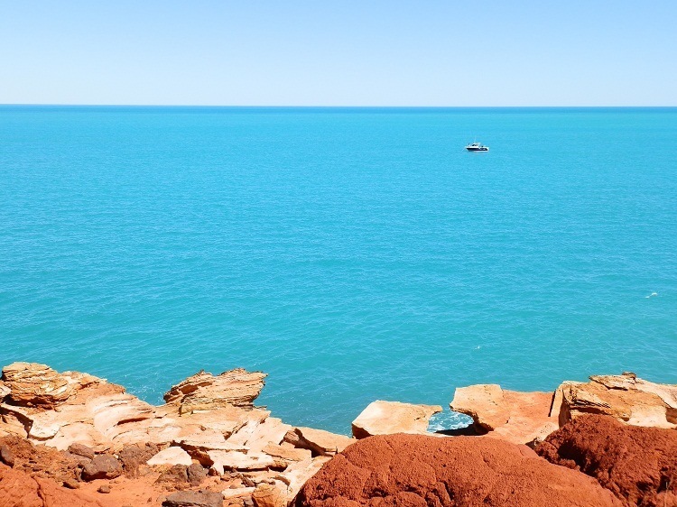 Blue and Red at Gantheaume Point, Broome, Western Australia