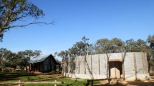 Public Loo, Lake Lascelles, Hopetoun