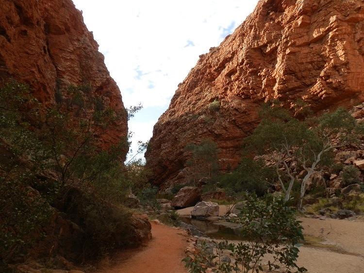 Simpsons Gap via Alice Springs, Northern Territory